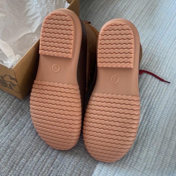 NWT MarleyLilly Duck Boots - Picture 4 of 6